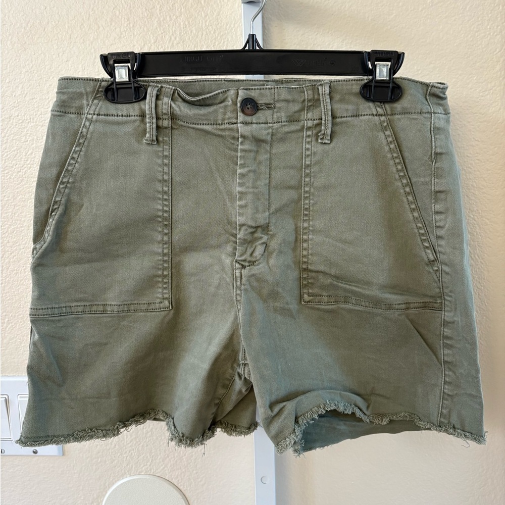 Böhme Washed Olive Green Shorts - Size L